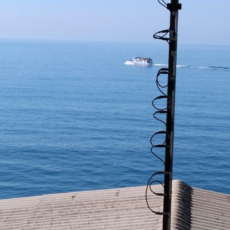 Le Finestre Sul Mare Lägenhet Camogli Exteriör bild